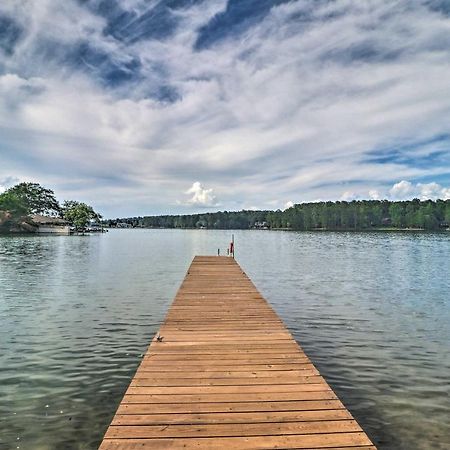Waterfront Lake Martin Home With Grill And Beach! Eclectic エクステリア 写真