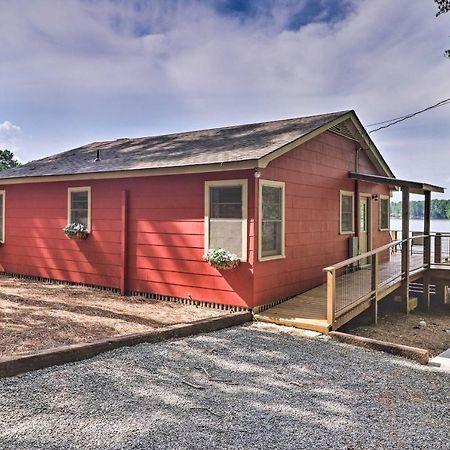 Waterfront Lake Martin Home With Grill And Beach! Eclectic エクステリア 写真