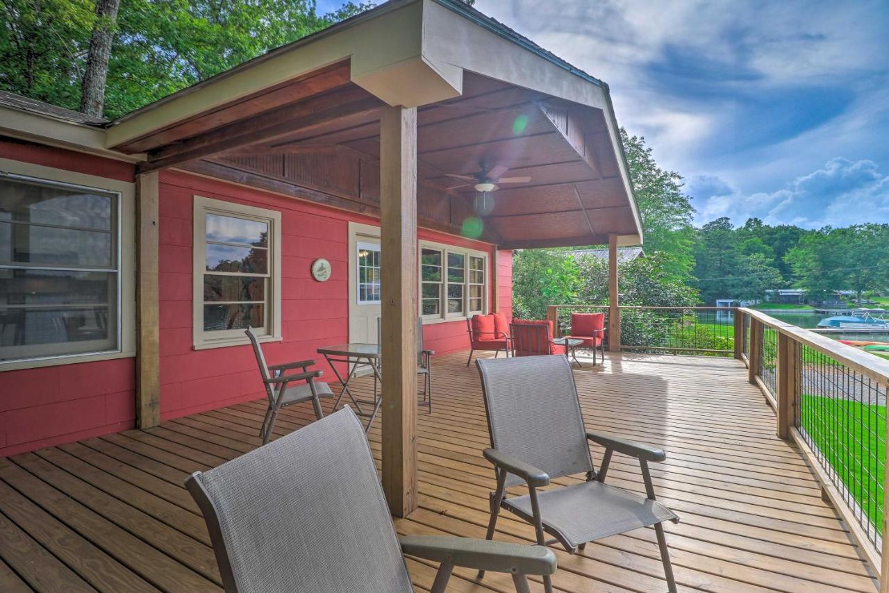 Waterfront Lake Martin Home With Grill And Beach! Eclectic エクステリア 写真